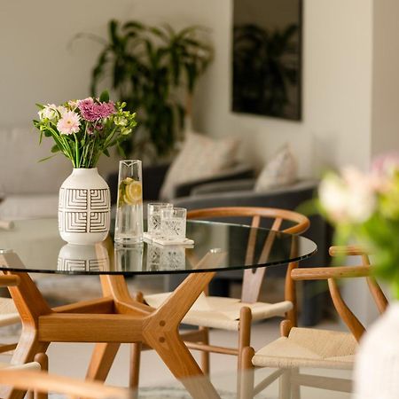 Luxurious Central City Living Christchurch Buitenkant foto