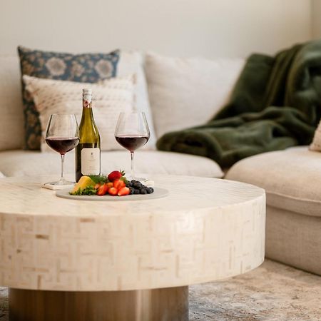 Luxurious Central City Living Christchurch Buitenkant foto