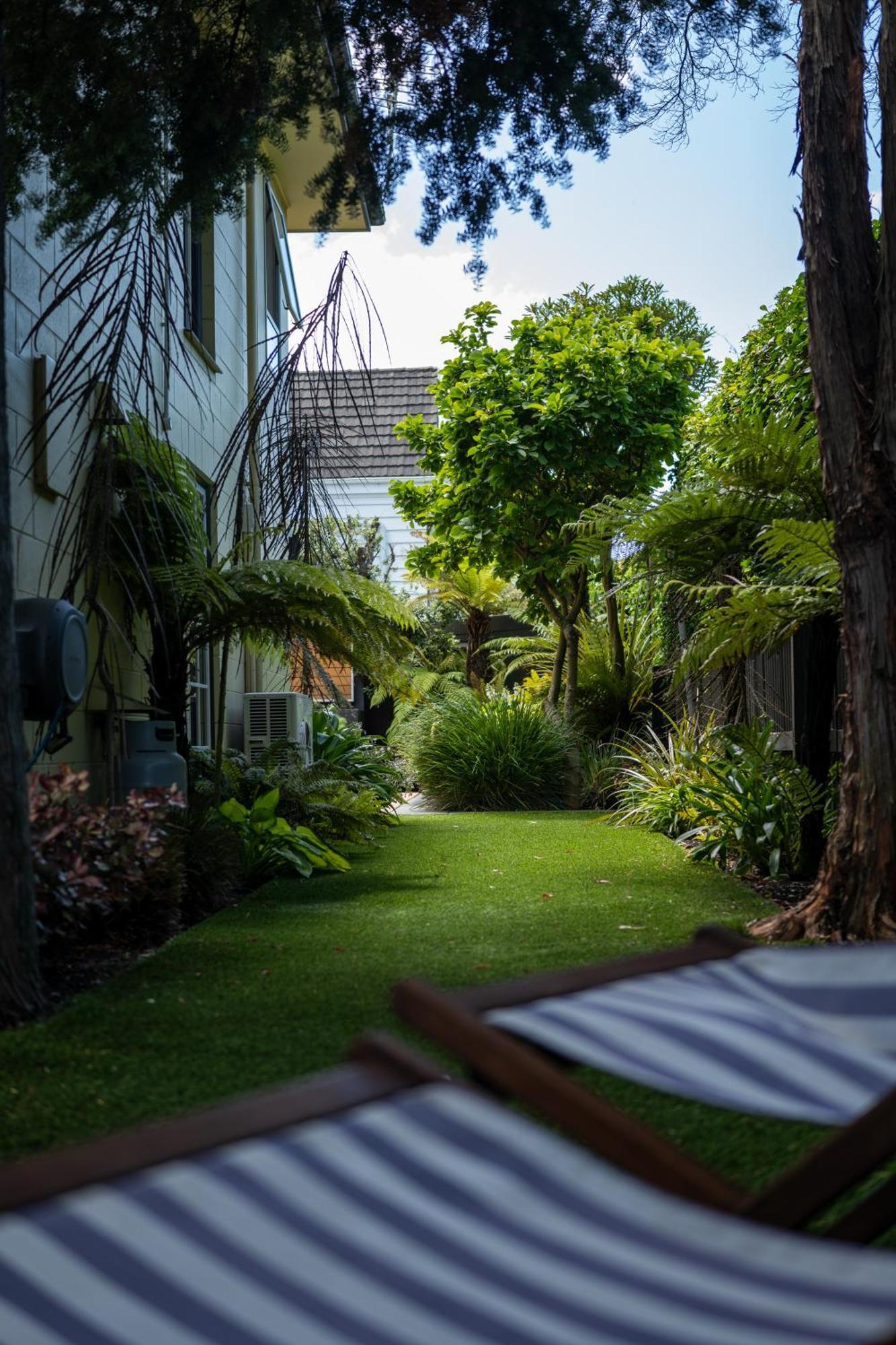 Luxurious Central City Living Christchurch Buitenkant foto
